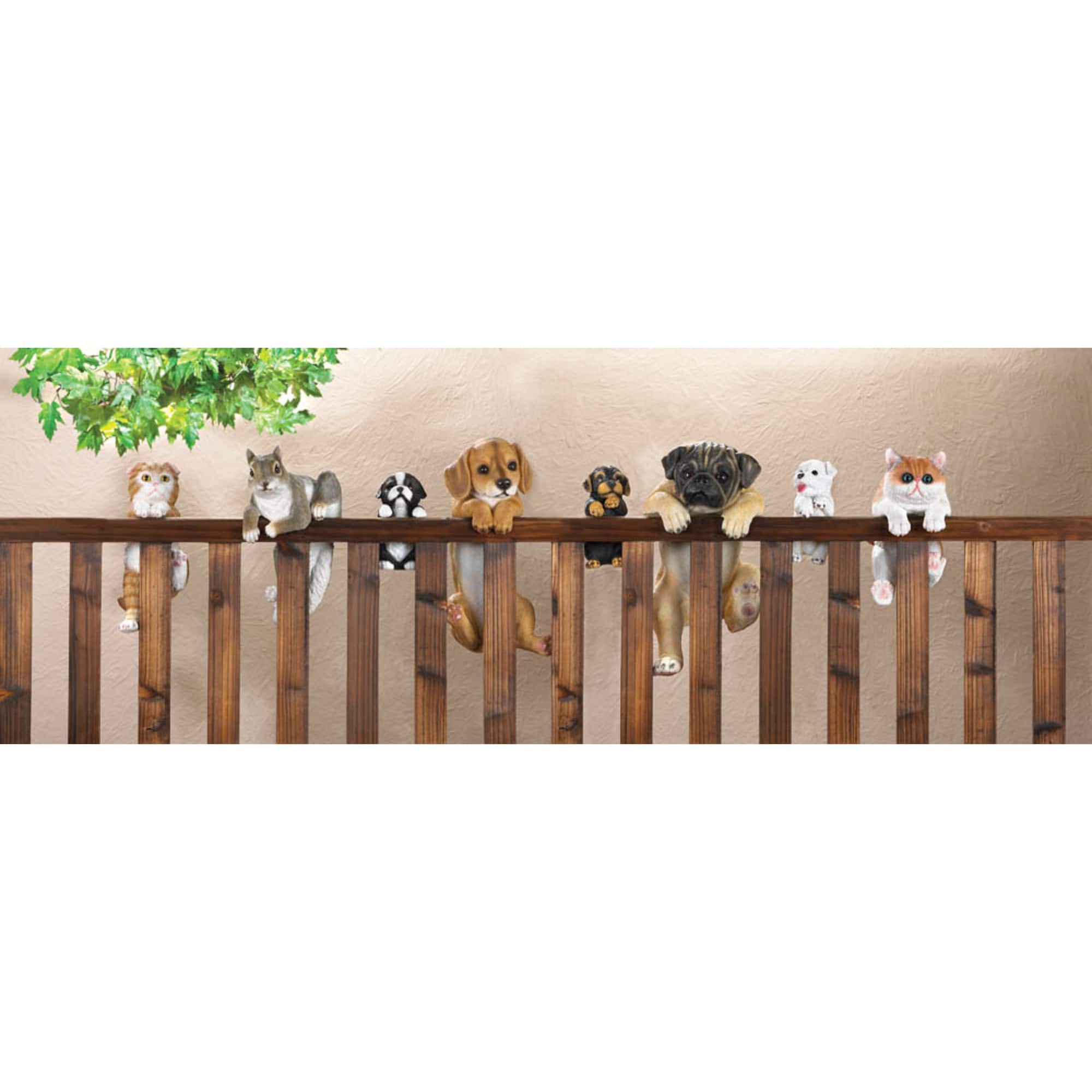 11" Climbing Chip Squirrel Décor